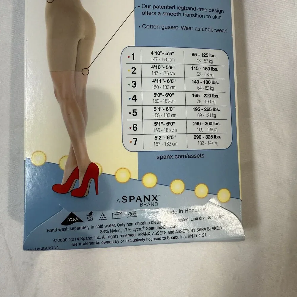 Spanx Assets Womens Hi-Waist Mid-Thigh Shaper Nude Color Size 4 NEW‎